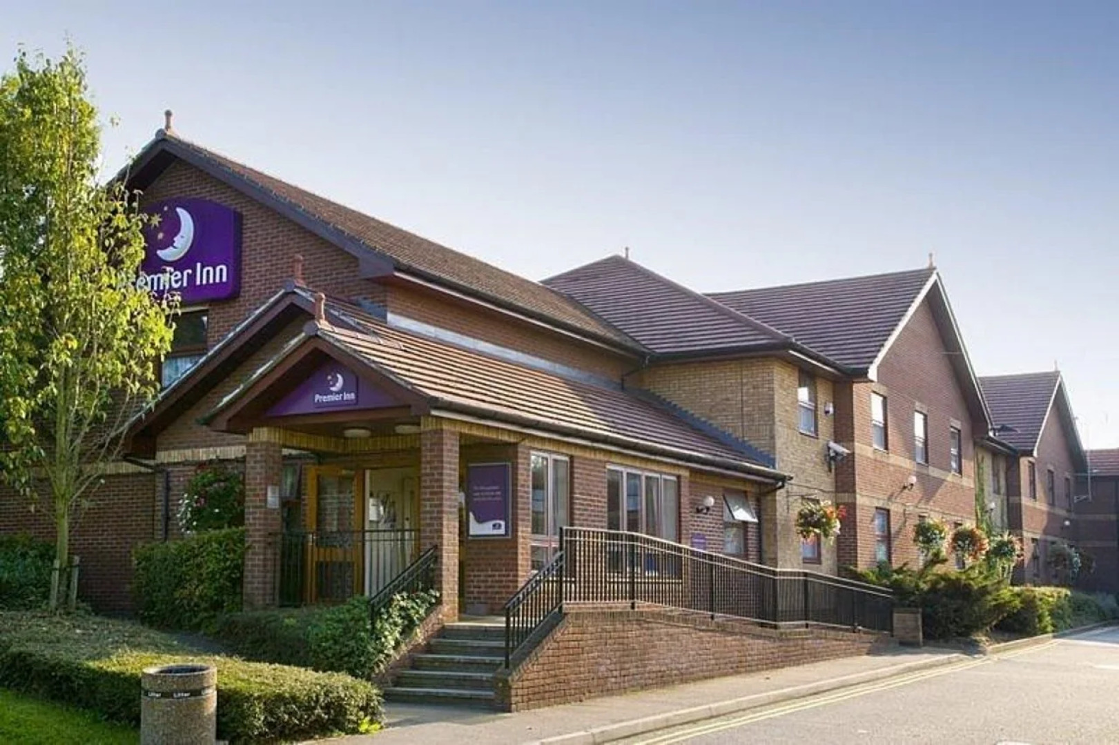 Premier Inn Colchester - A12