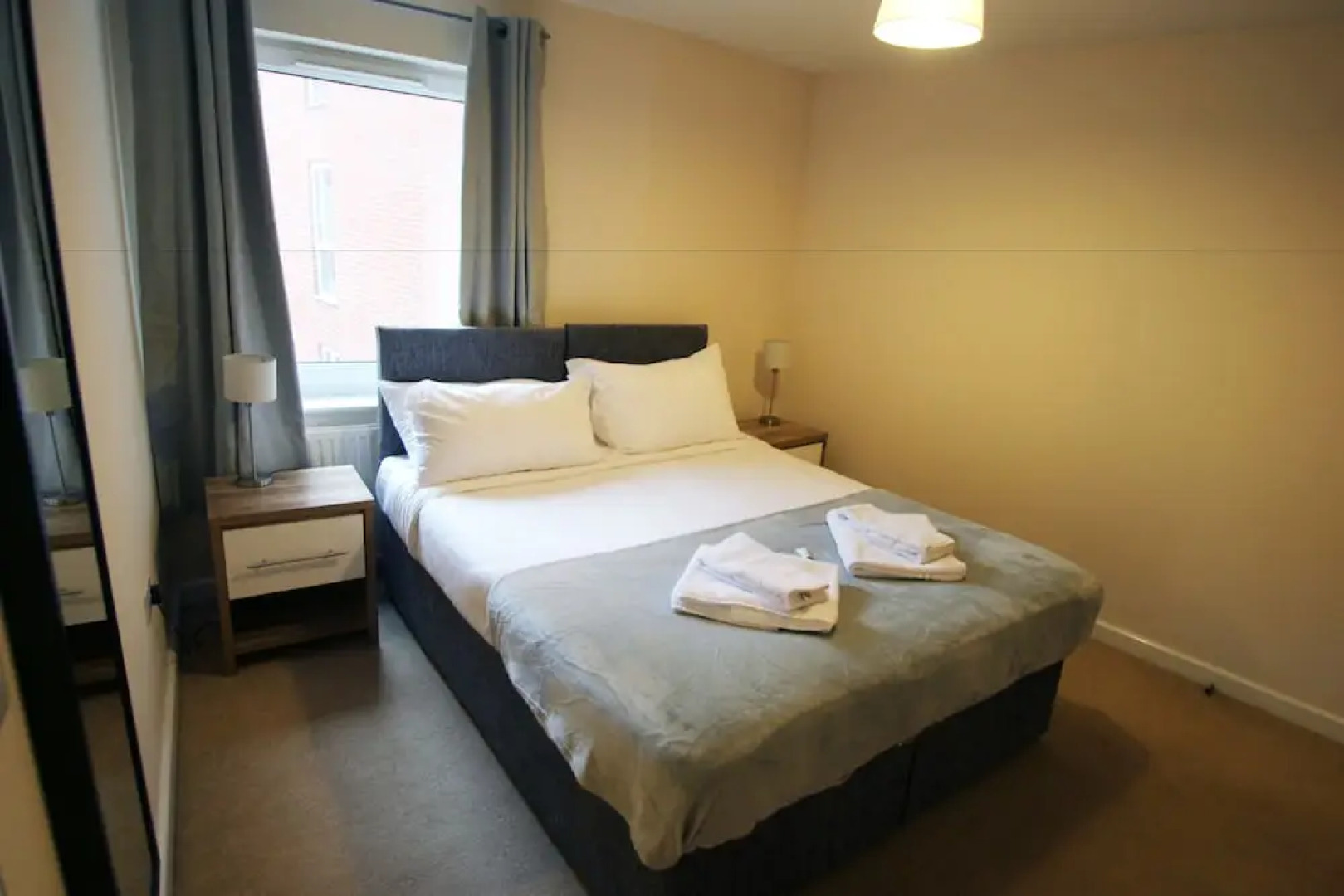 iStay - The Pinnacle