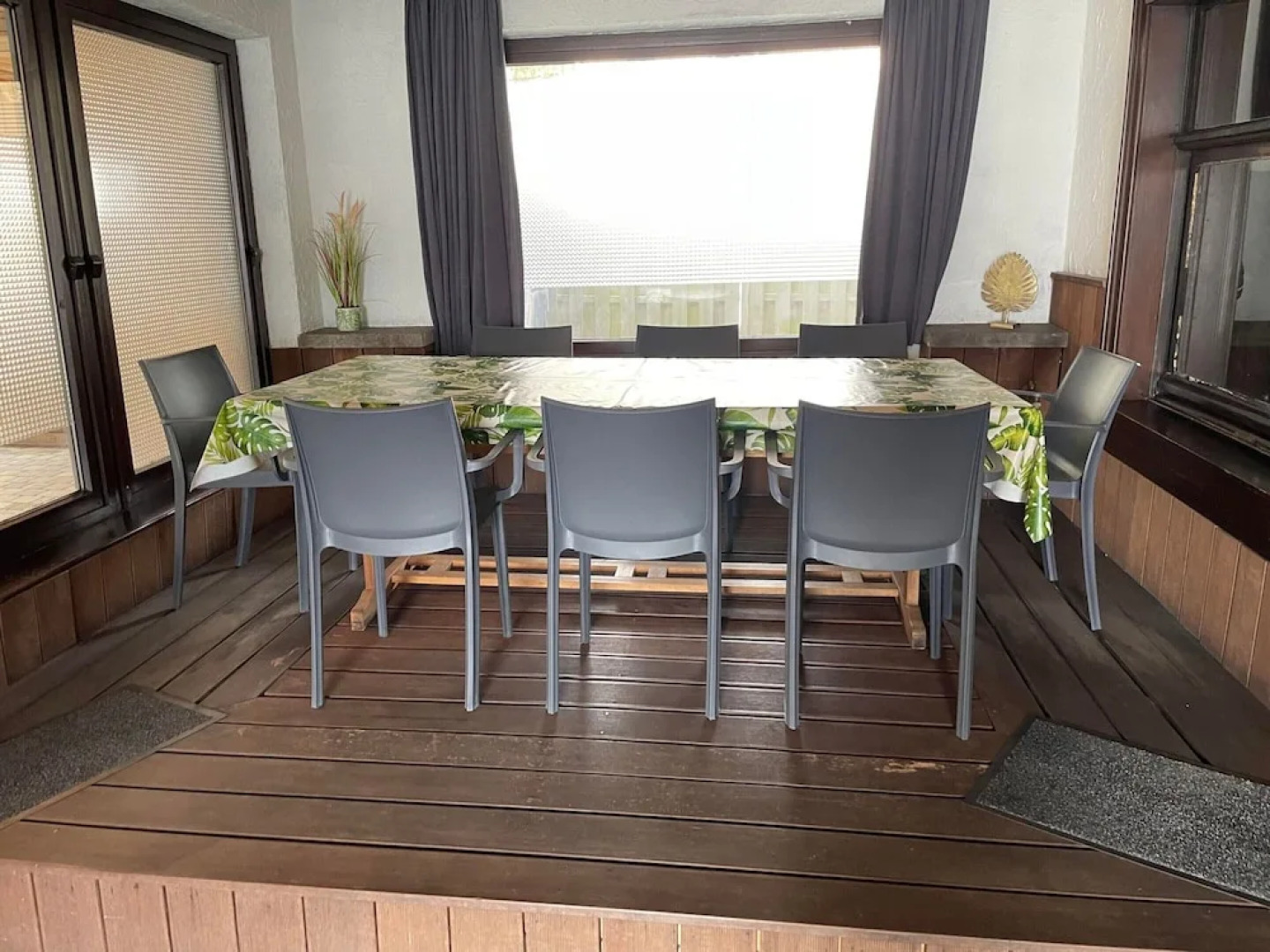 Large Group House with Welness Equipment & Swimming Pool near Malmédy