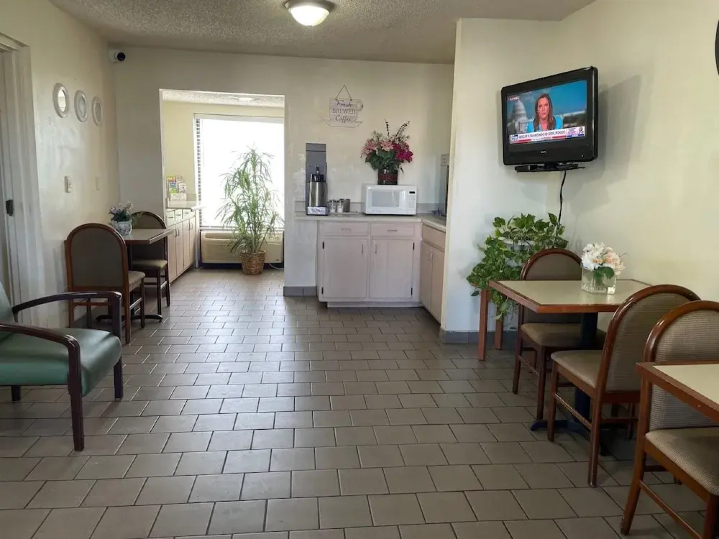 Travelodge Lake City