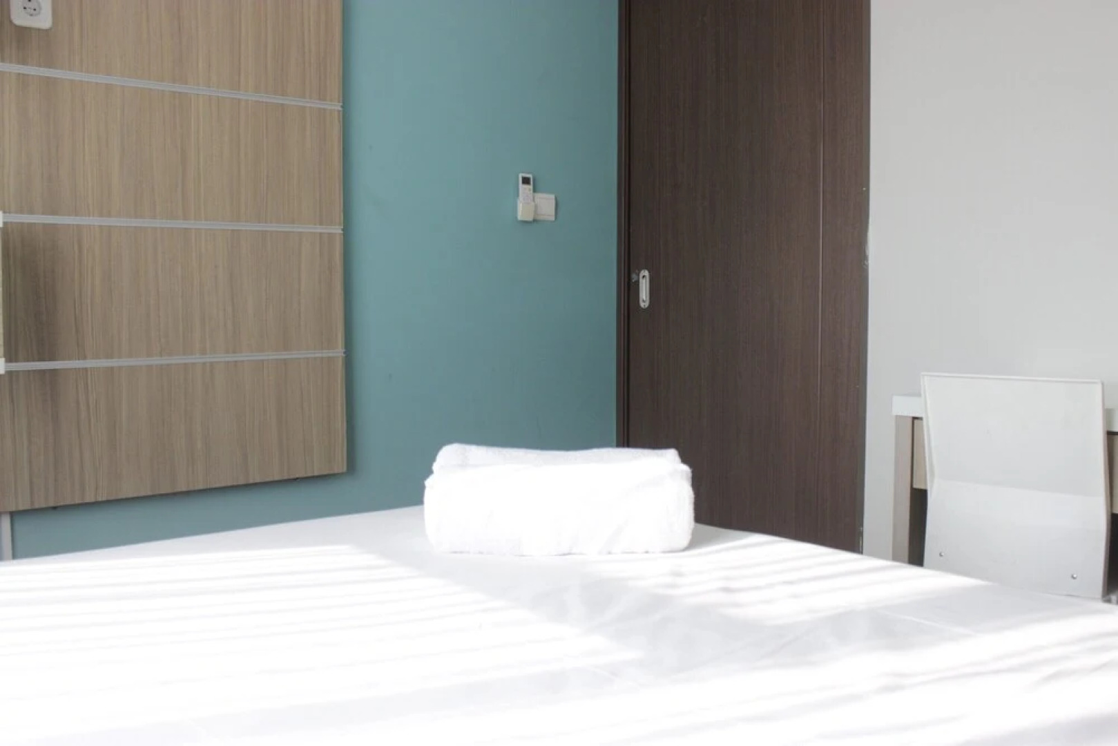 Comforting 1BR Apartment at Easton Park Residence Jatinangor Near IPDN