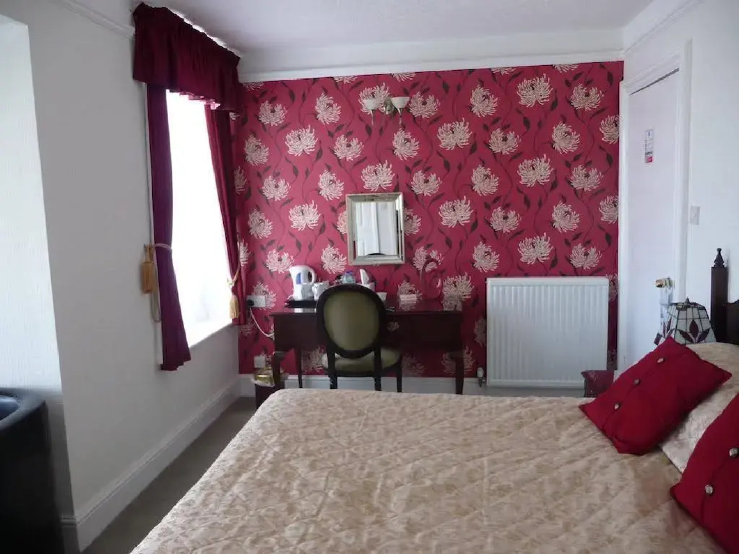 White Horse Guesthouse