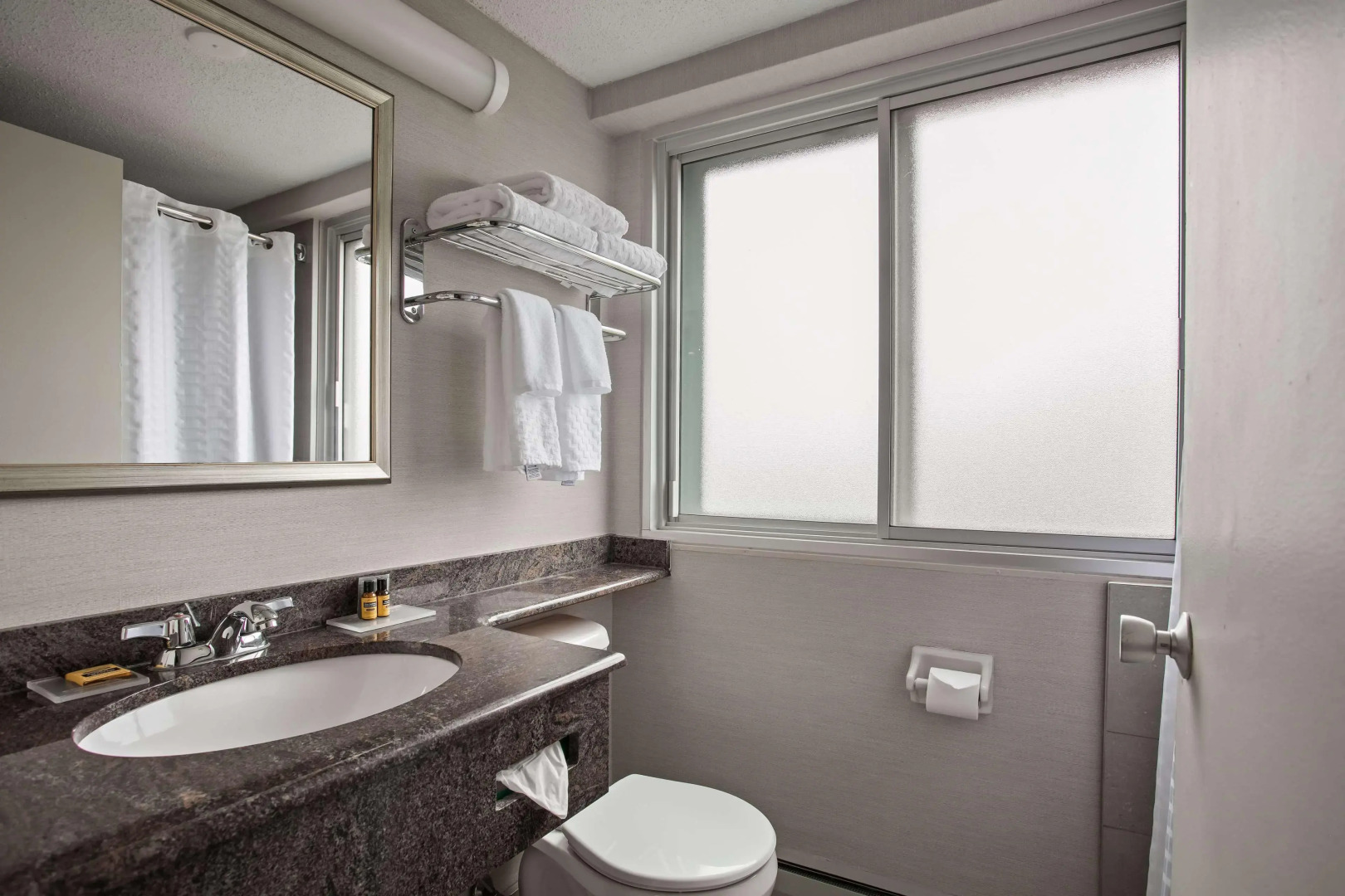 Best Western Plus Gatineau-Ottawa Downtown