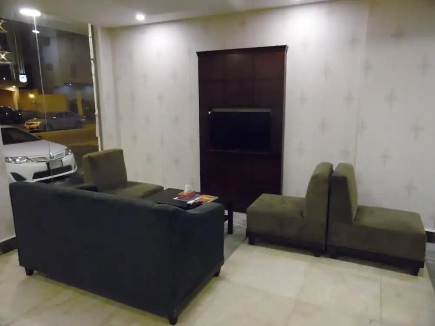 Danar Hotel Apartments 3