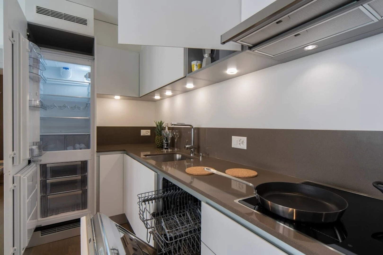 Brand New Apartment In The Heart Of Lugano City 10