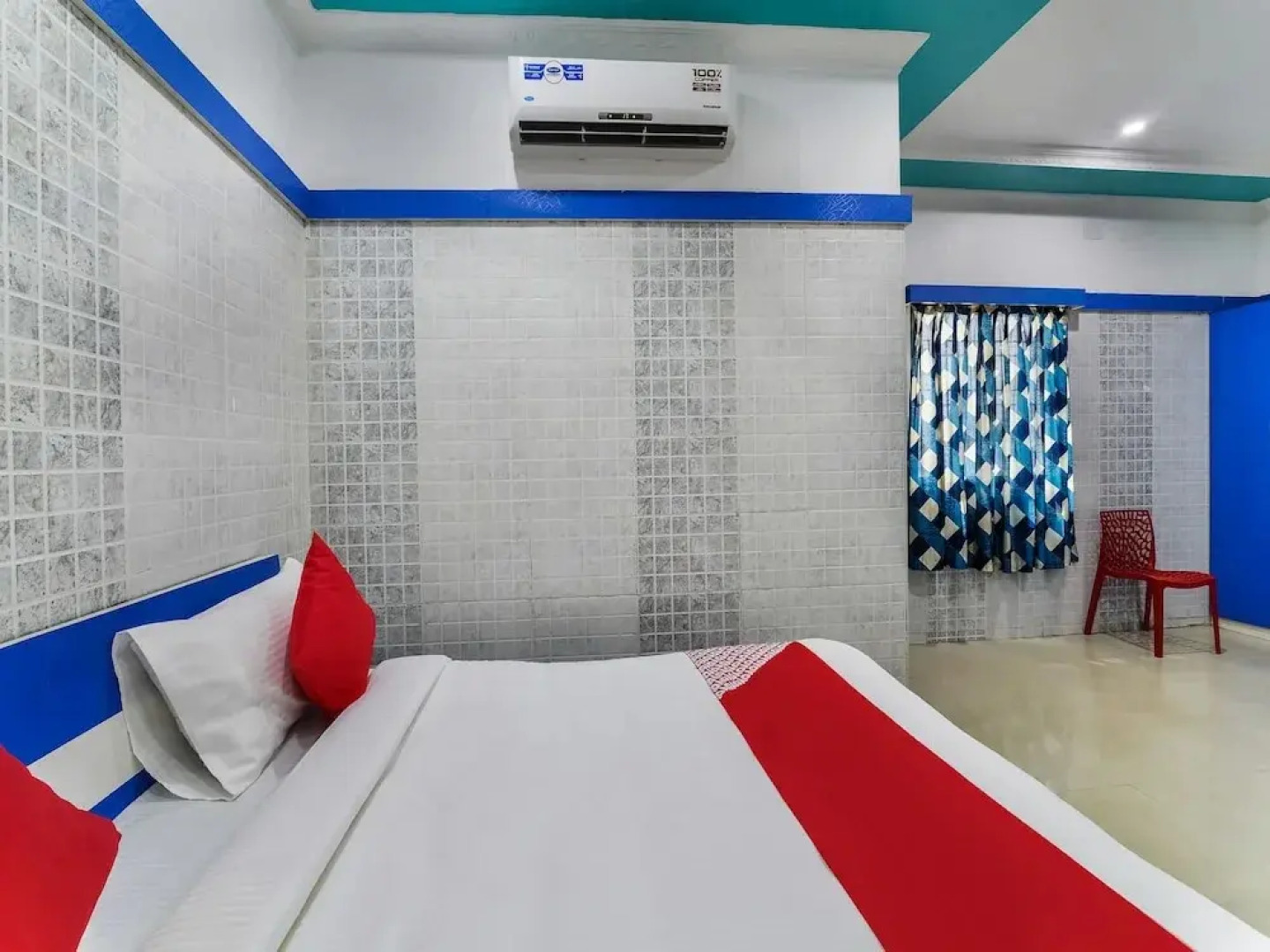 Hotel Jeevan Park by OYO Rooms