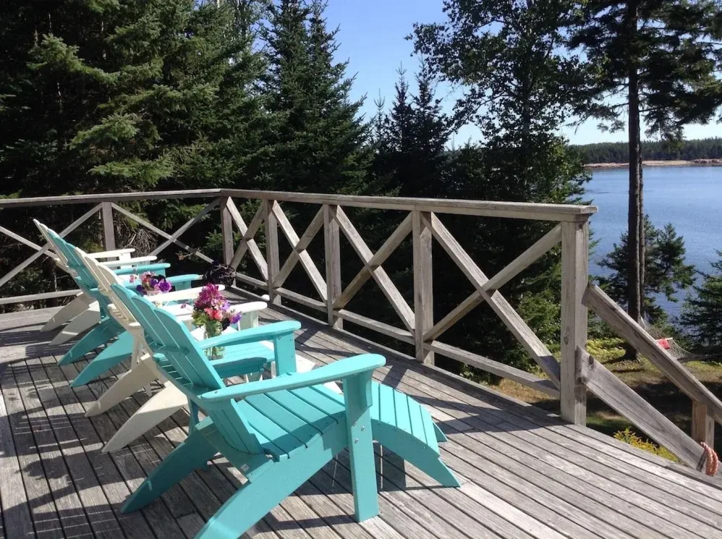 Lighthouse Point by Pack and Relax