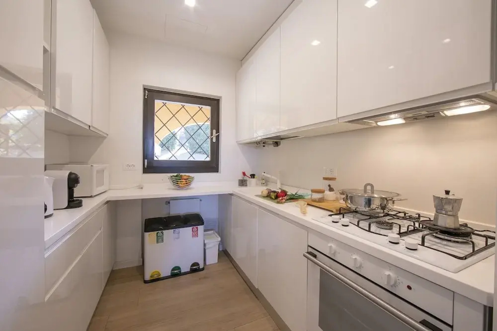 Lake View Pool Apartment in Ranco