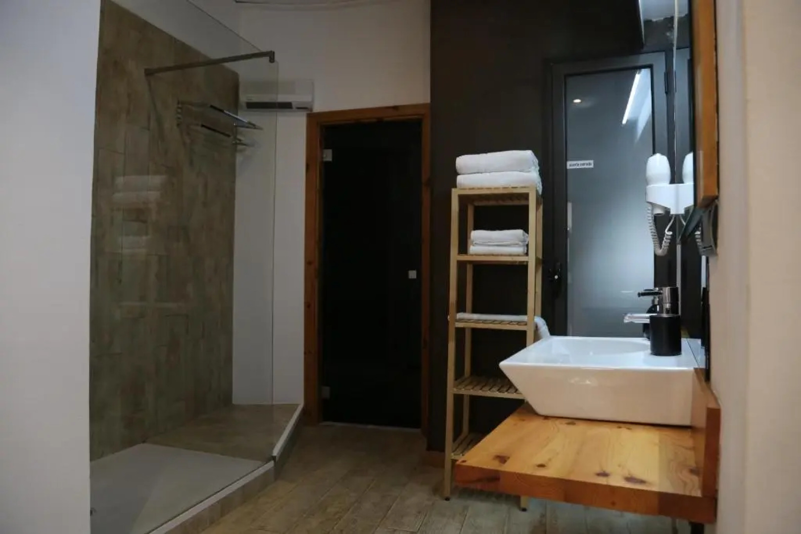 Las Coles Apartasuites