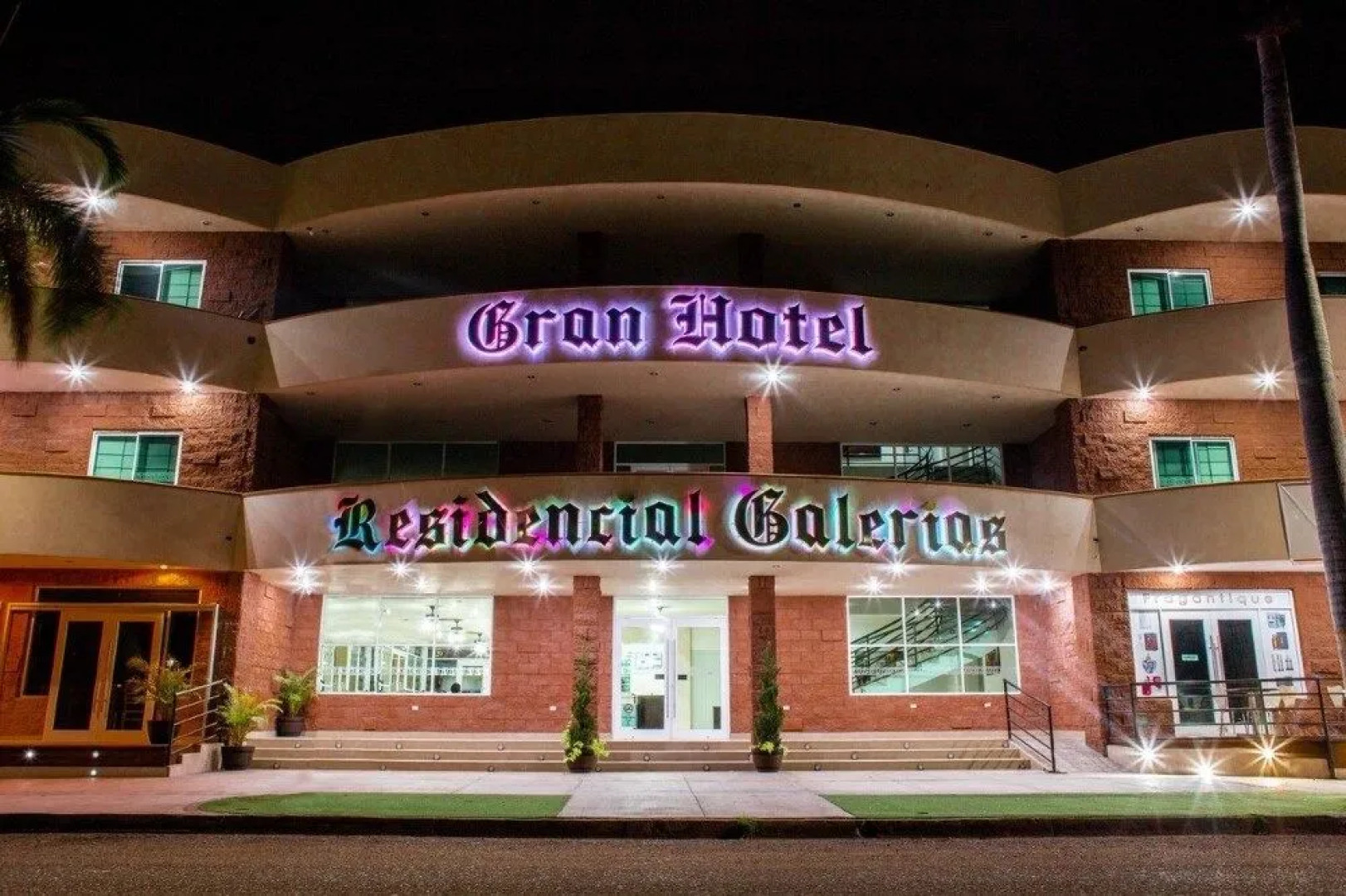 Gran Hotel Residencial Galerias