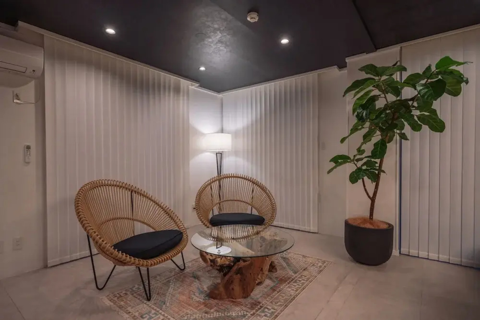 Infinity Hotel -Jicchaku-