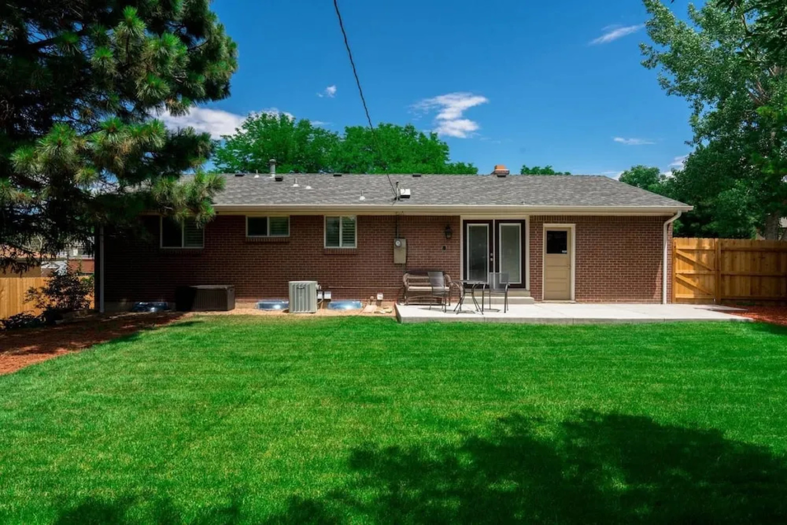 The Costilla Concert Connection Fiddler's Green