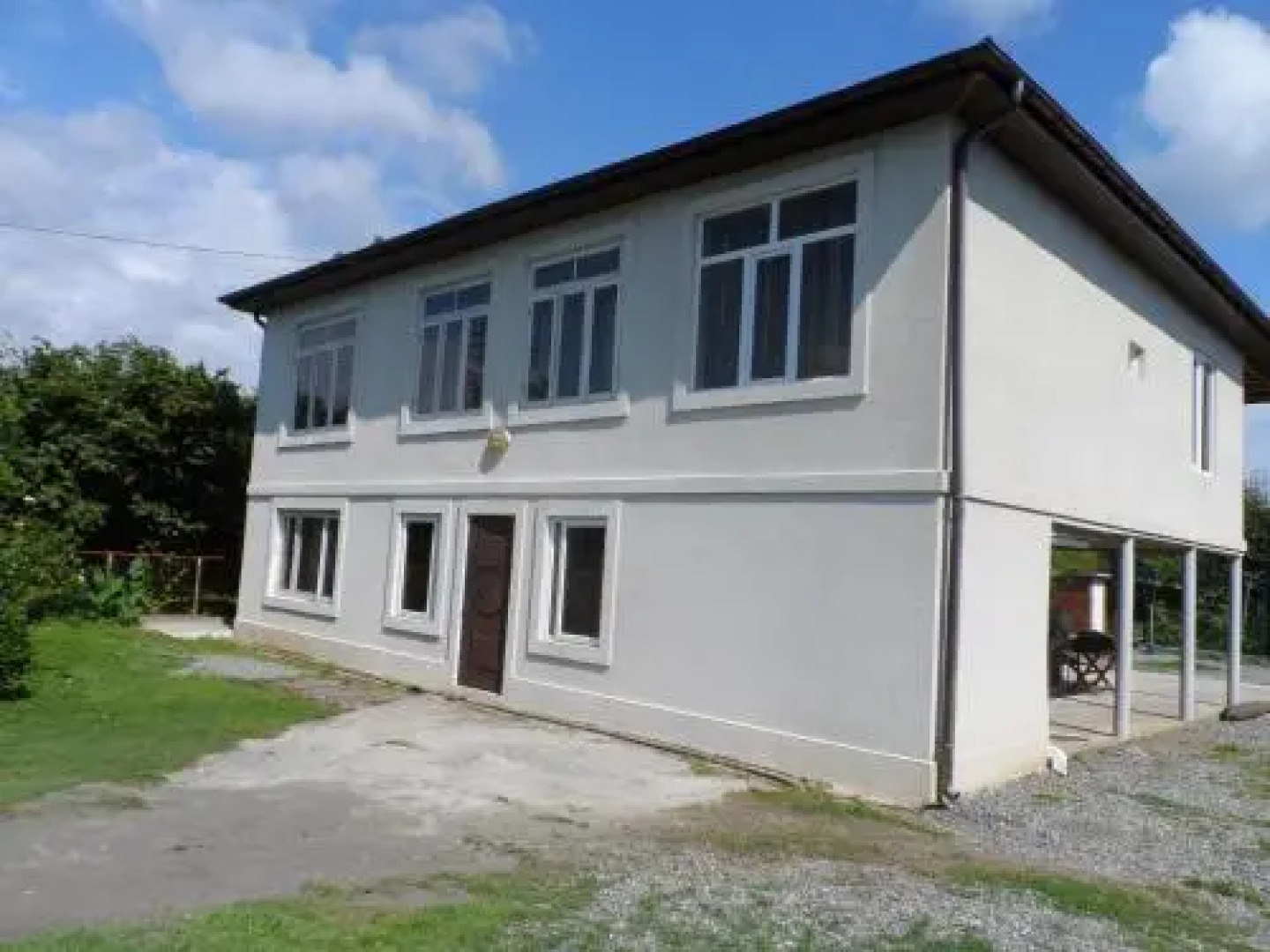 Zuri House in Darcheli