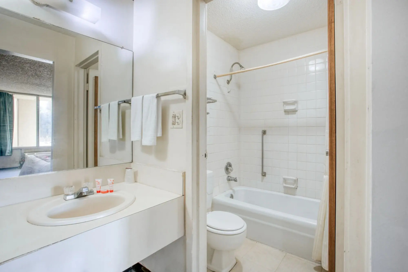 Travelers Inn By OYO, Templeton VA