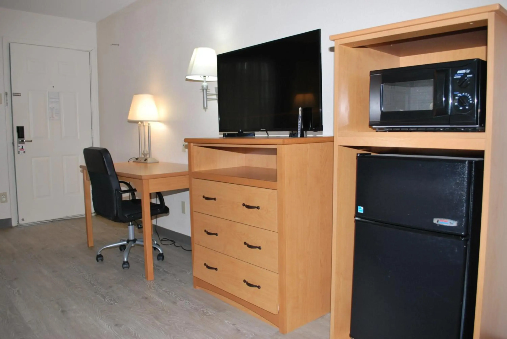 Americas Best Value Inn and Suites DeSoto