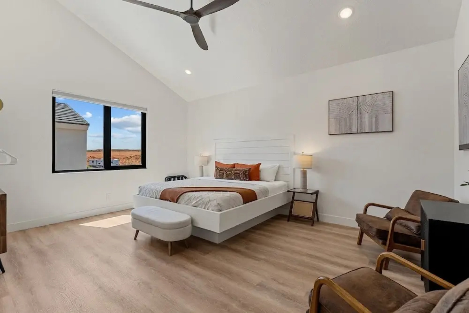 Desert Jewel With Private Gym And Pool 4 Bedroom Townhouse