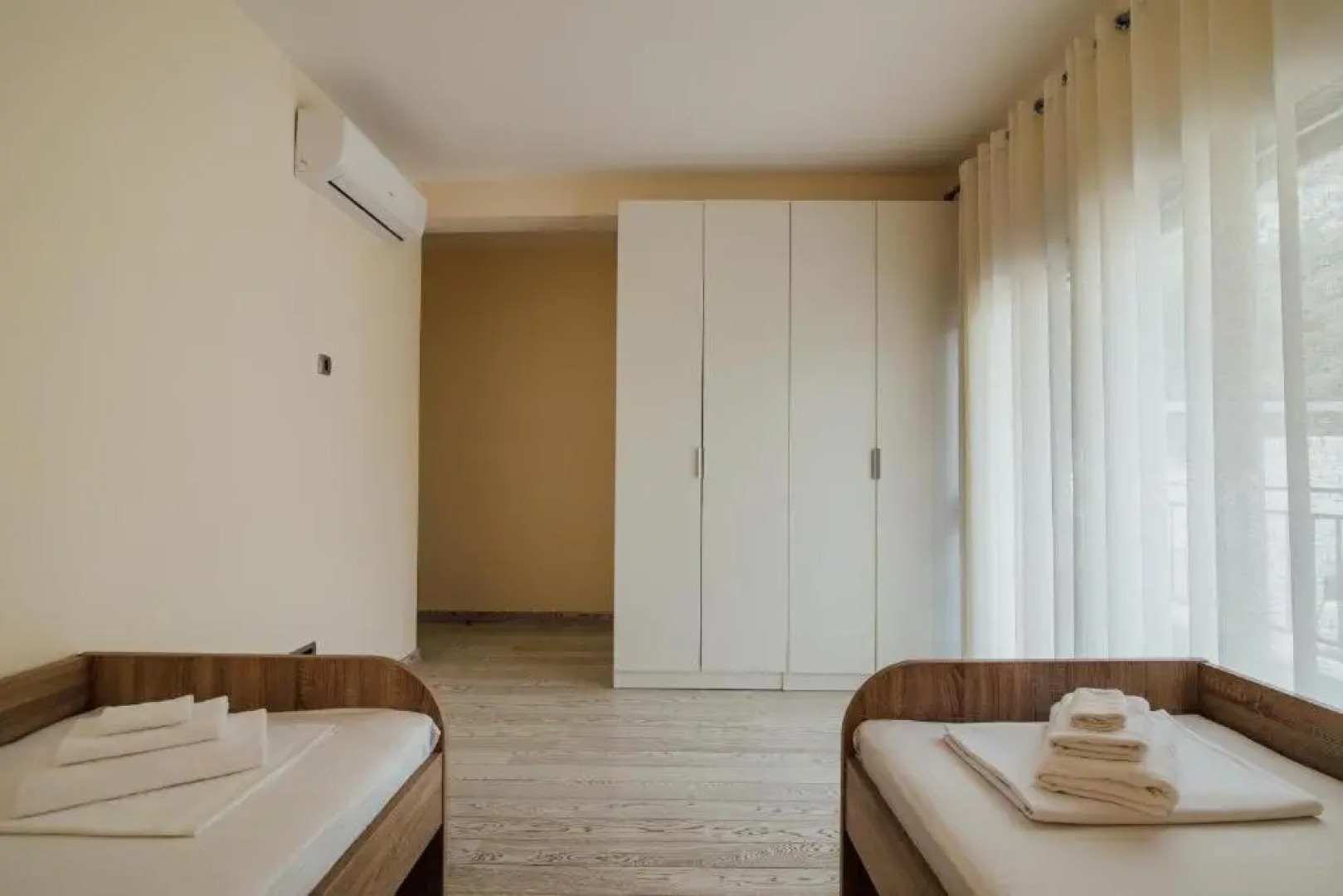 Green Bay Apartments Morinj