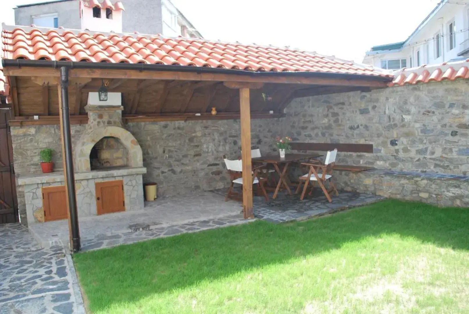 Guest house "The House"