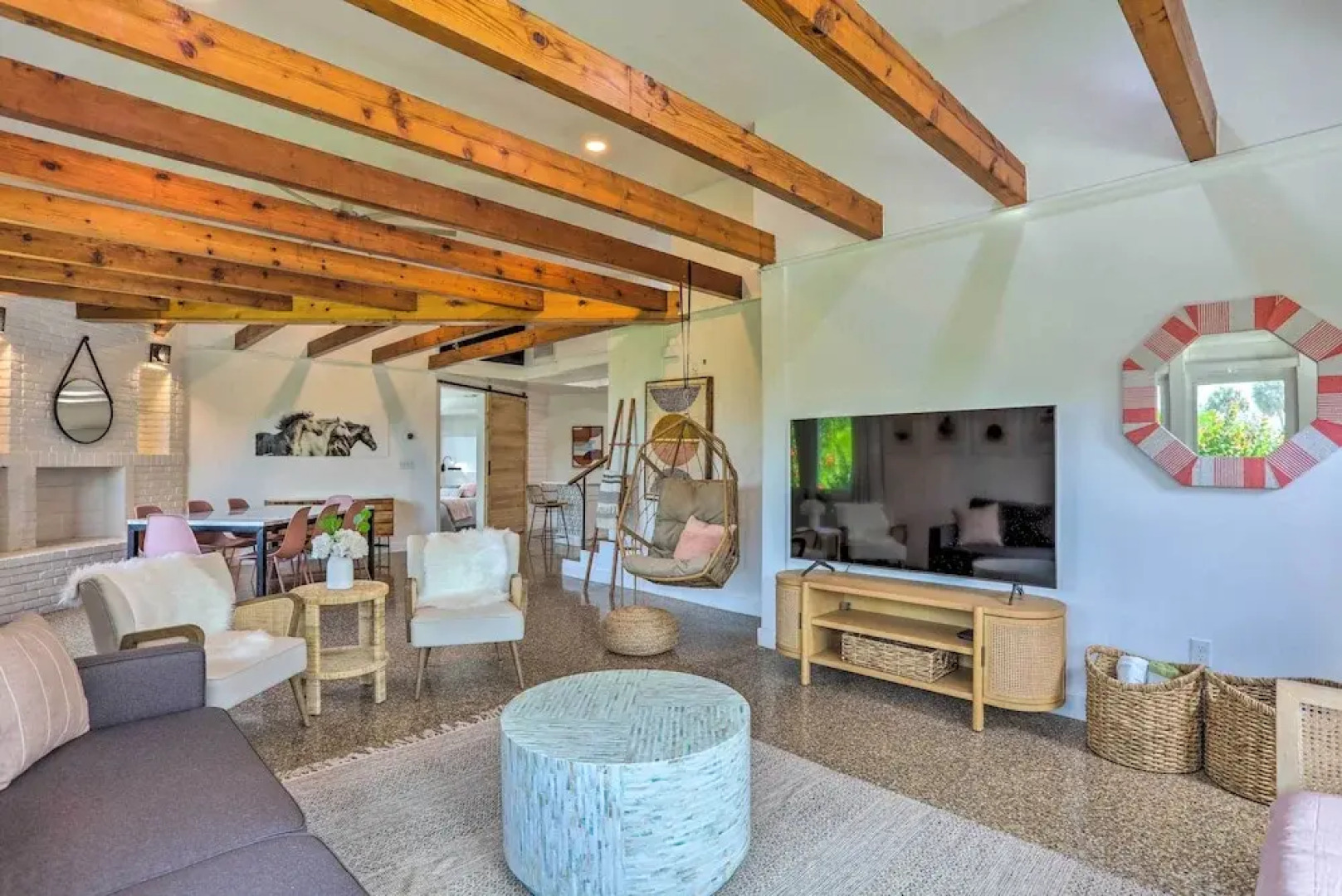 Hutchinson Island Cottage: Steps to the Beach