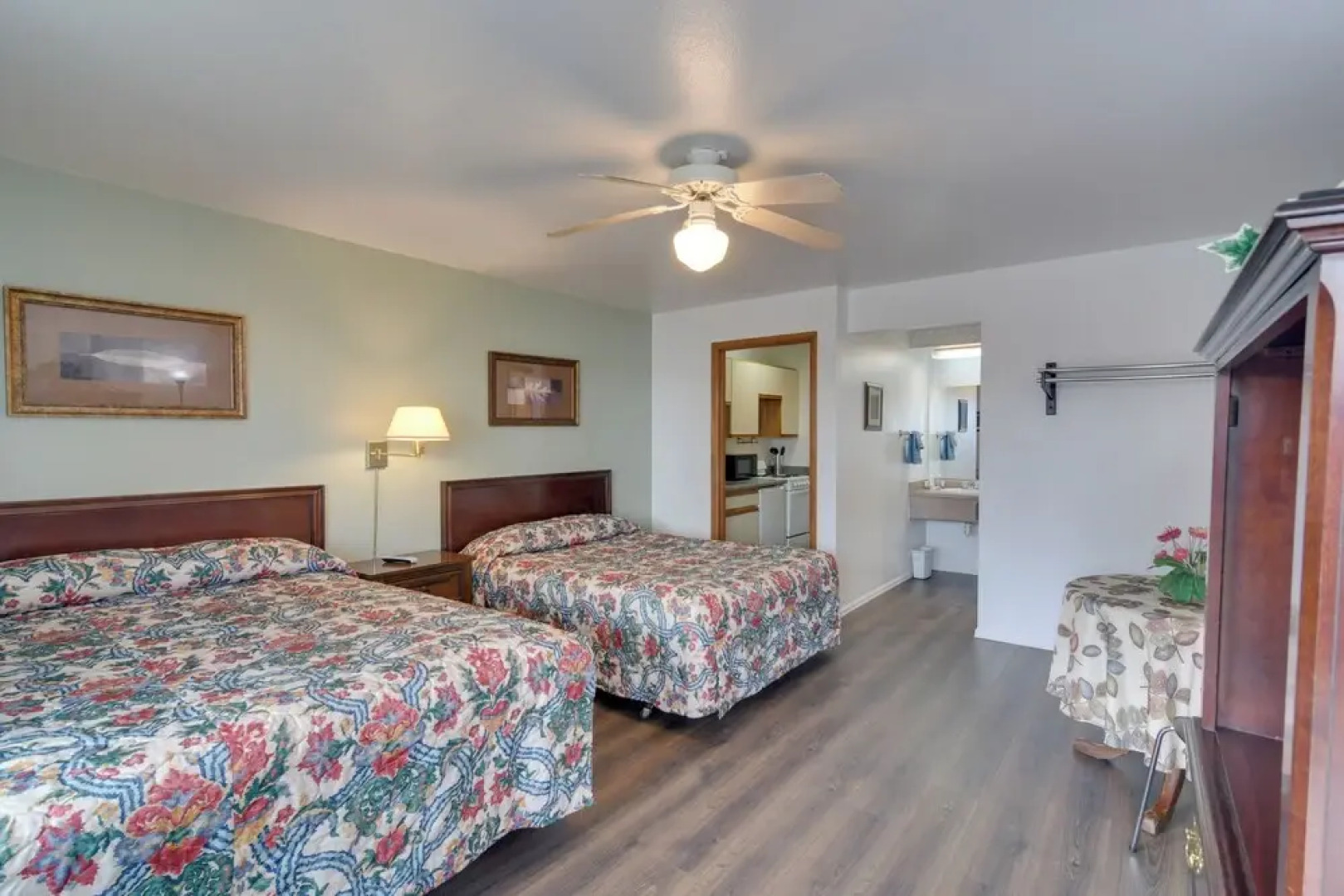 Loveland Vacation Rental: Pets Welcome