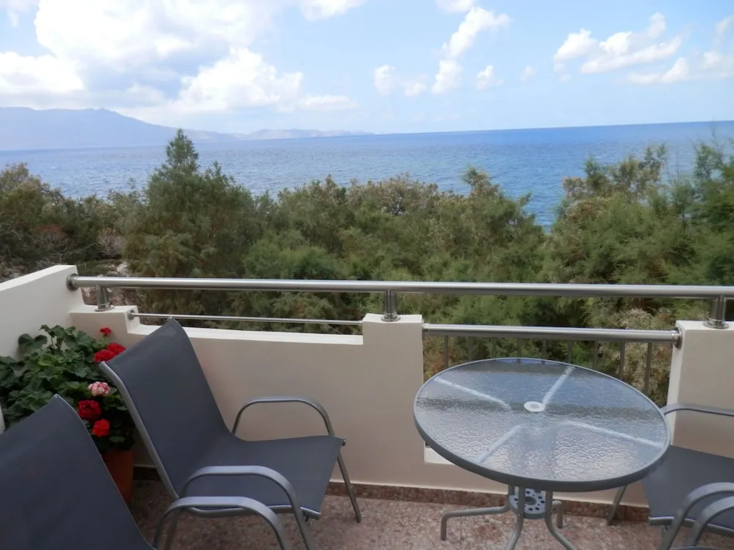 Ravdoucha Beach Studios