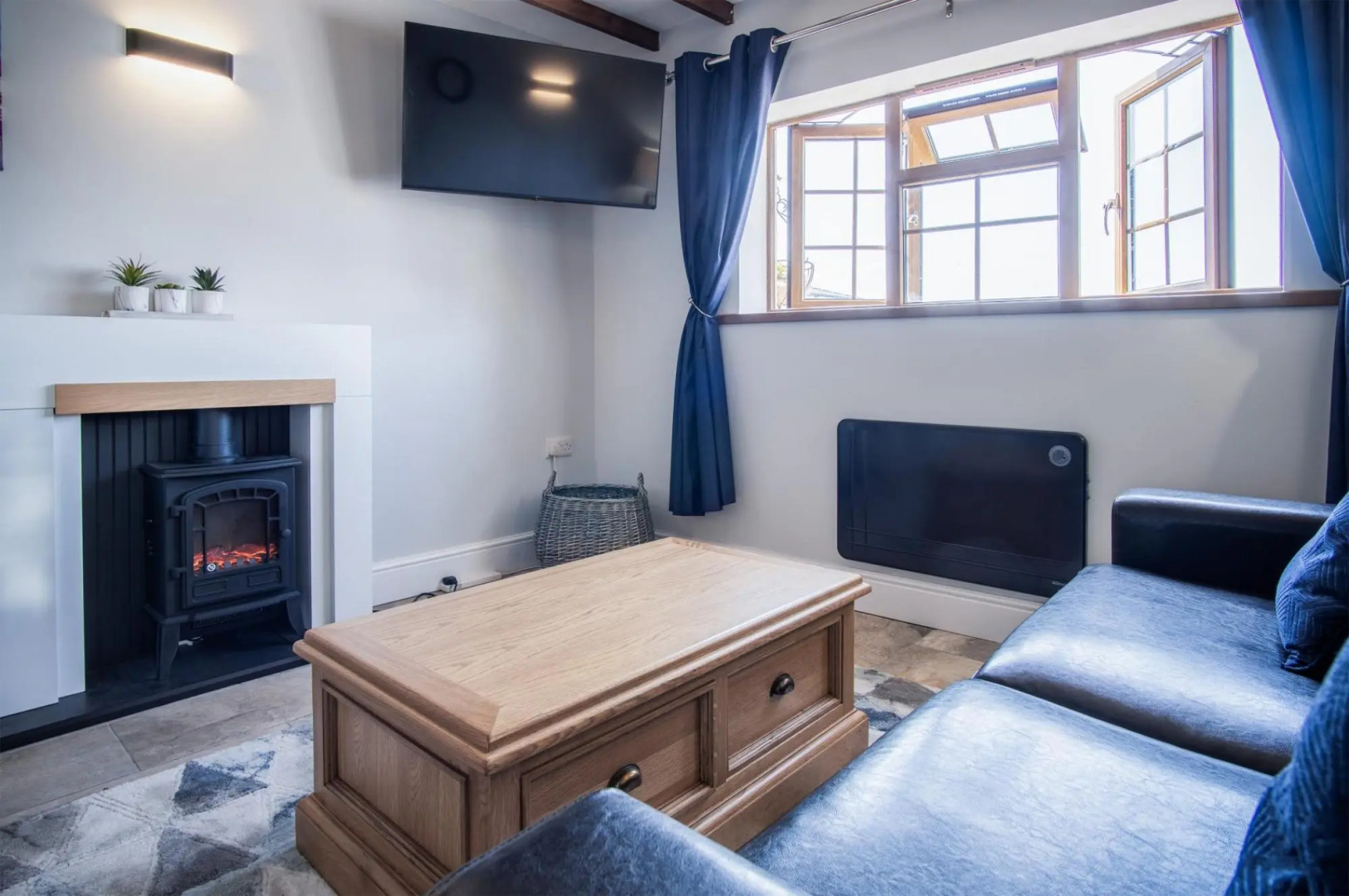 Honeysuckle Cottage - 1 Bedroom - Amroth