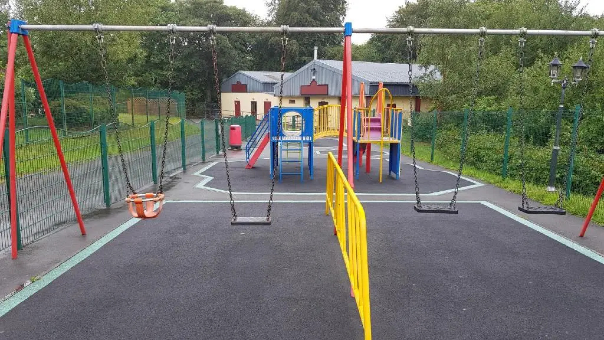 89 Lower Lakeside - Glan Gwna Holiday Park