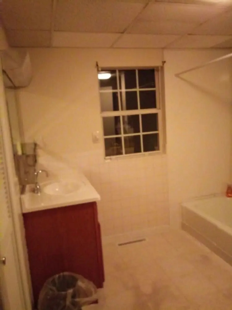 King and 2 Queens 55 Smart tv