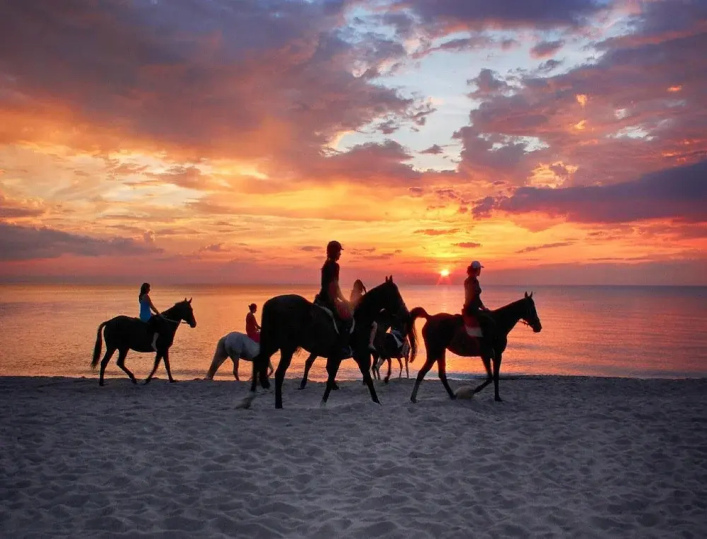 Holiday Home Near Dabki Beach
