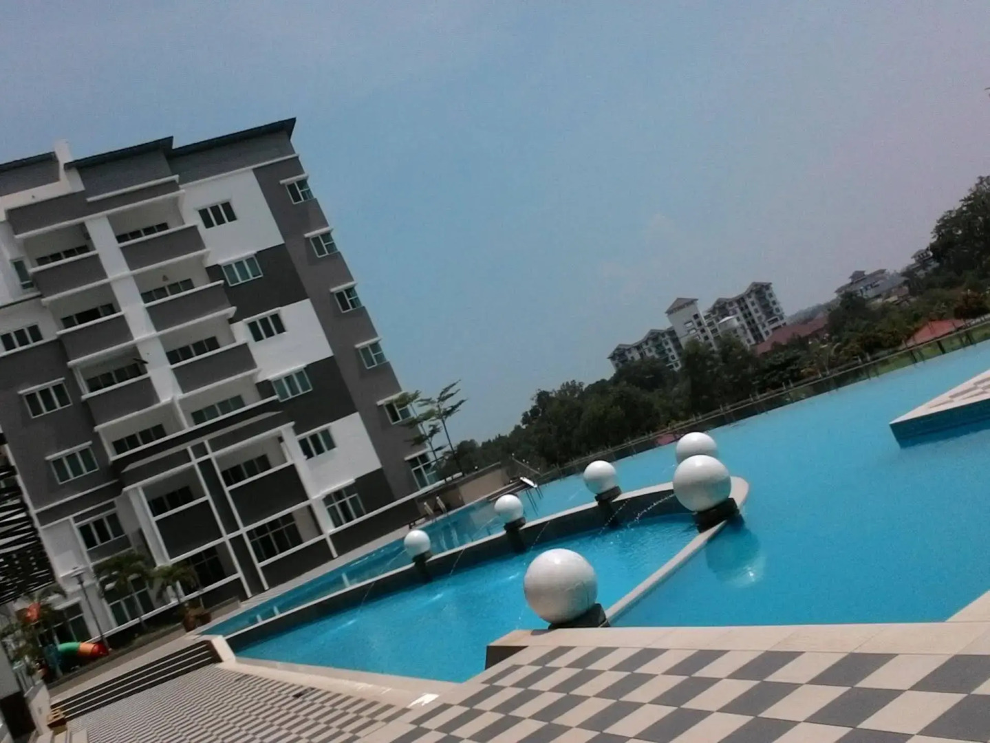 D'Embassy Serviced Residence Suites