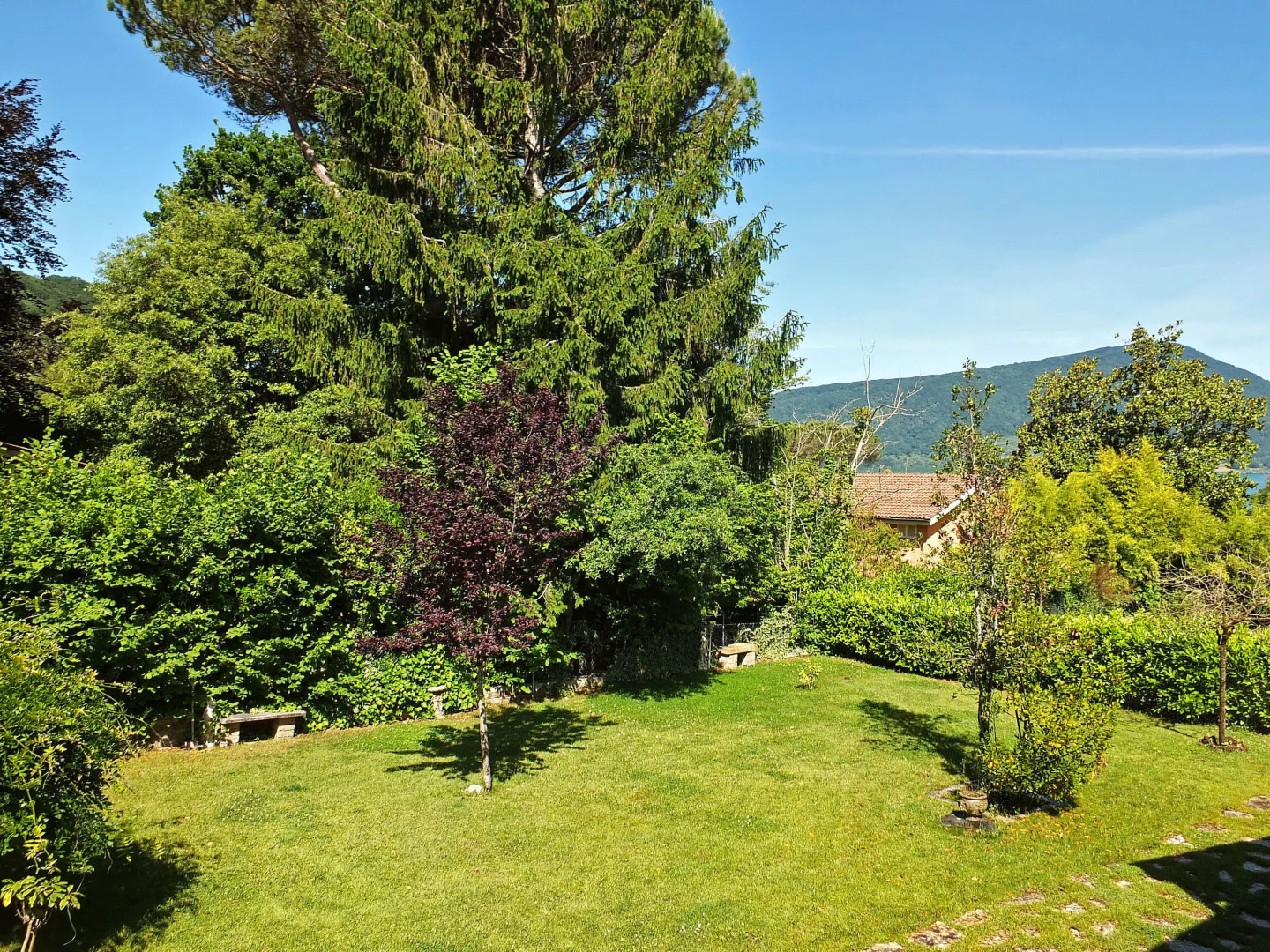 Nostra Signora del Lago