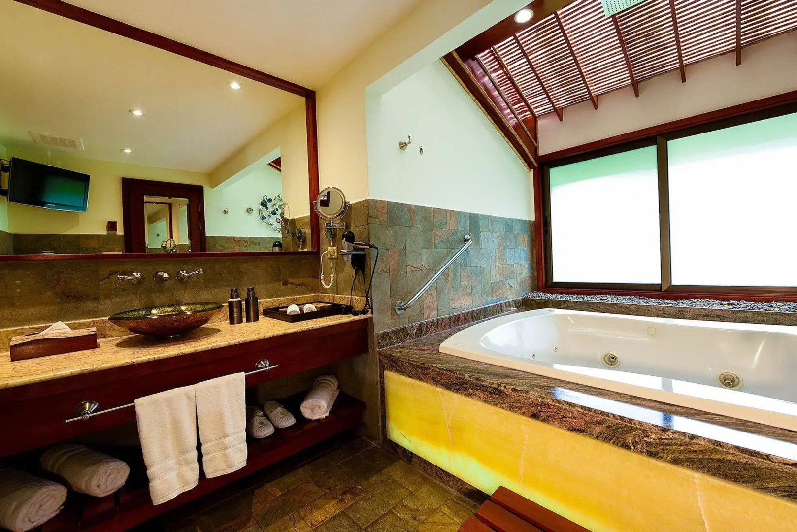 Tabacón Thermal Resort & Spa