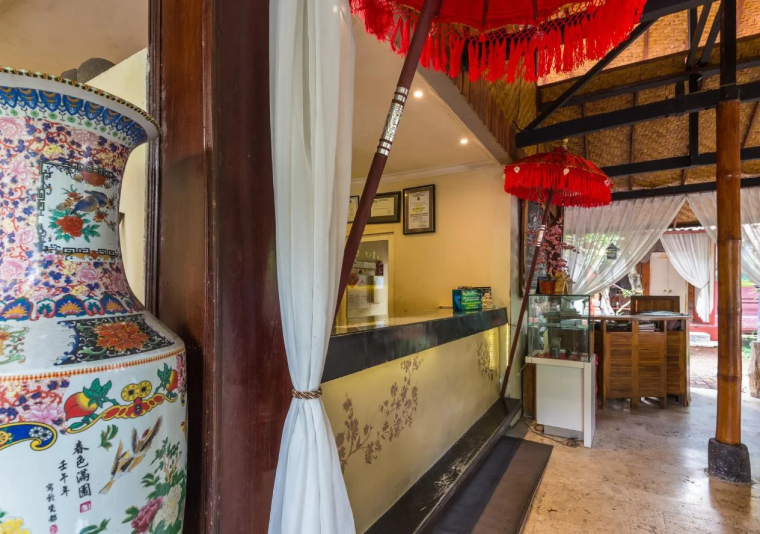 Puri Wisata Balinese Style Hotel