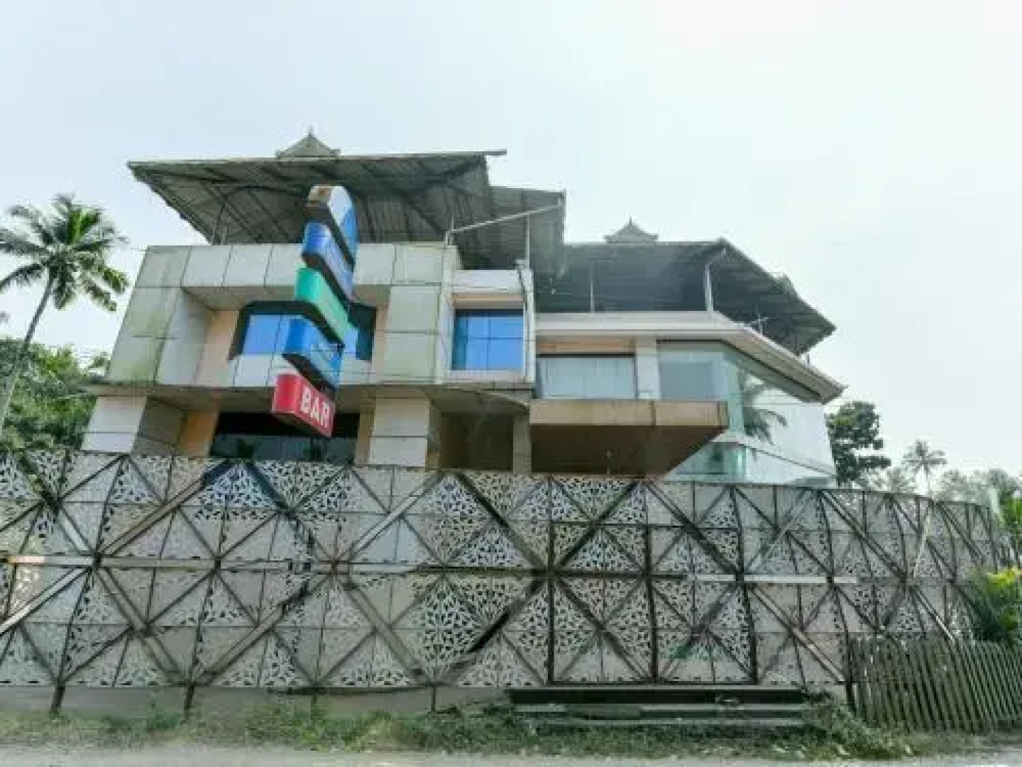 OYO 22050 Aramana Hotel