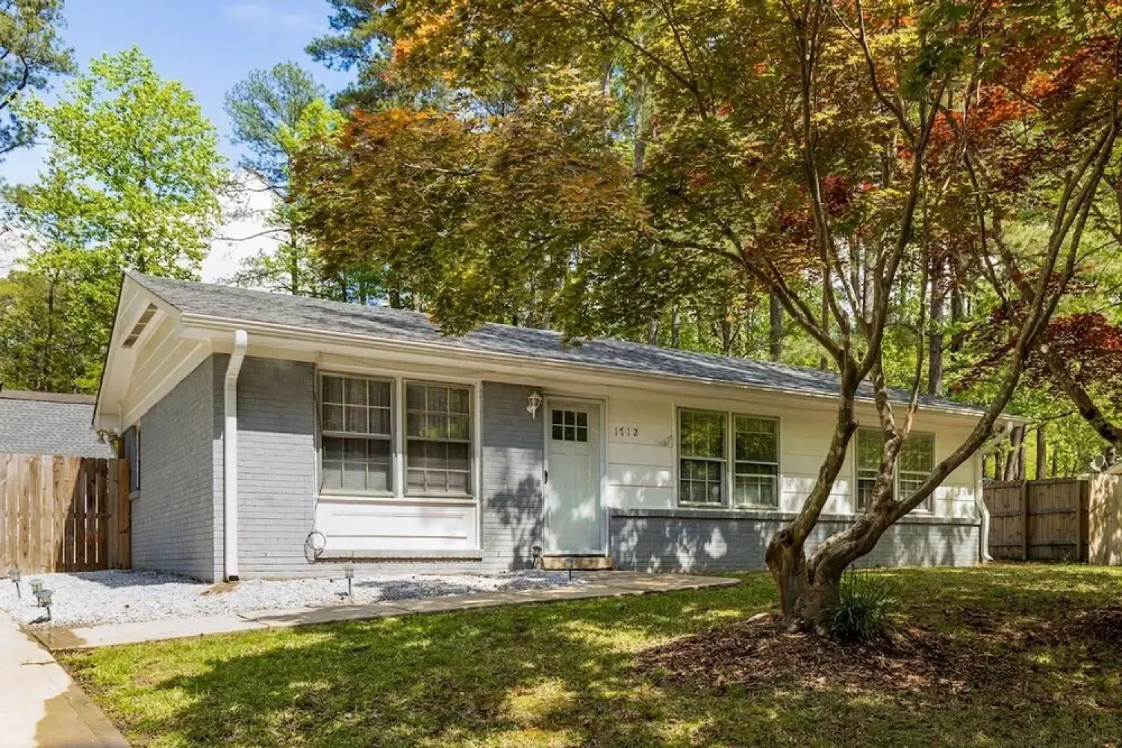 Cozy 3BR Home Patio Grill Free Parking Wi-fi