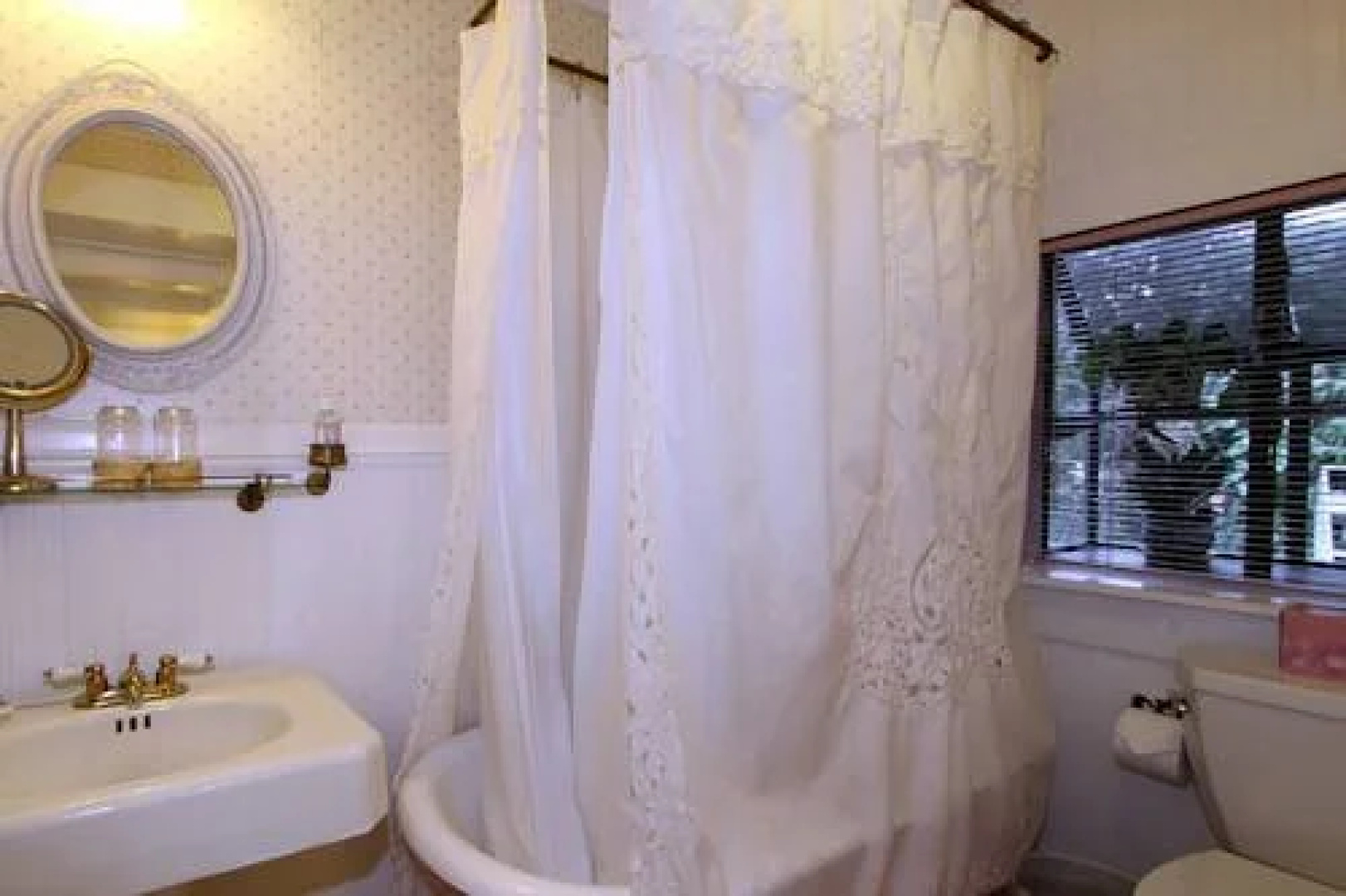 A Victorian Garden Inn