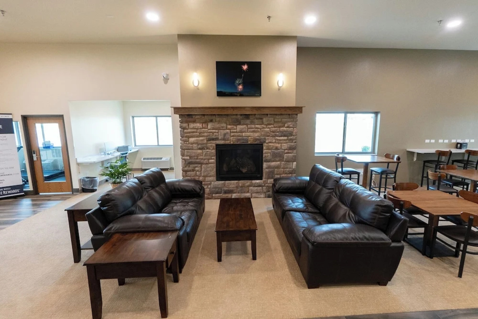 Cobblestone Inn & Suites - Sheldon