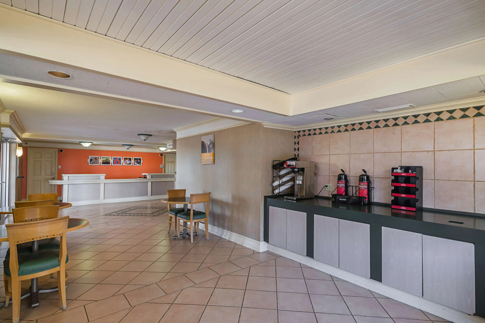 Motel 6 Grand Prairie, TX - Interstate 30