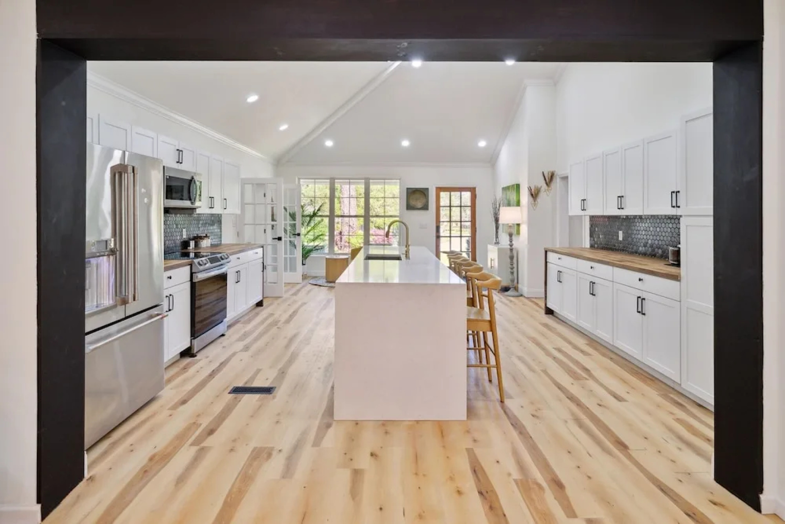 Urban Farmhouse With A Modernism Twist! 4 Bedroom Home by RedAwning
