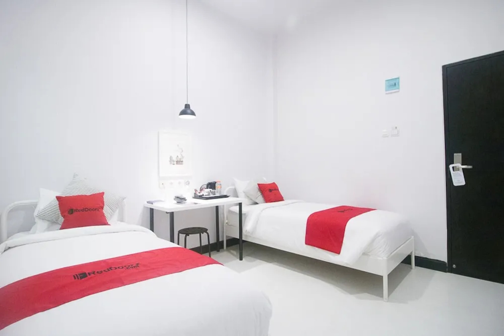 RedDoorz Plus @ Manokwari City Center