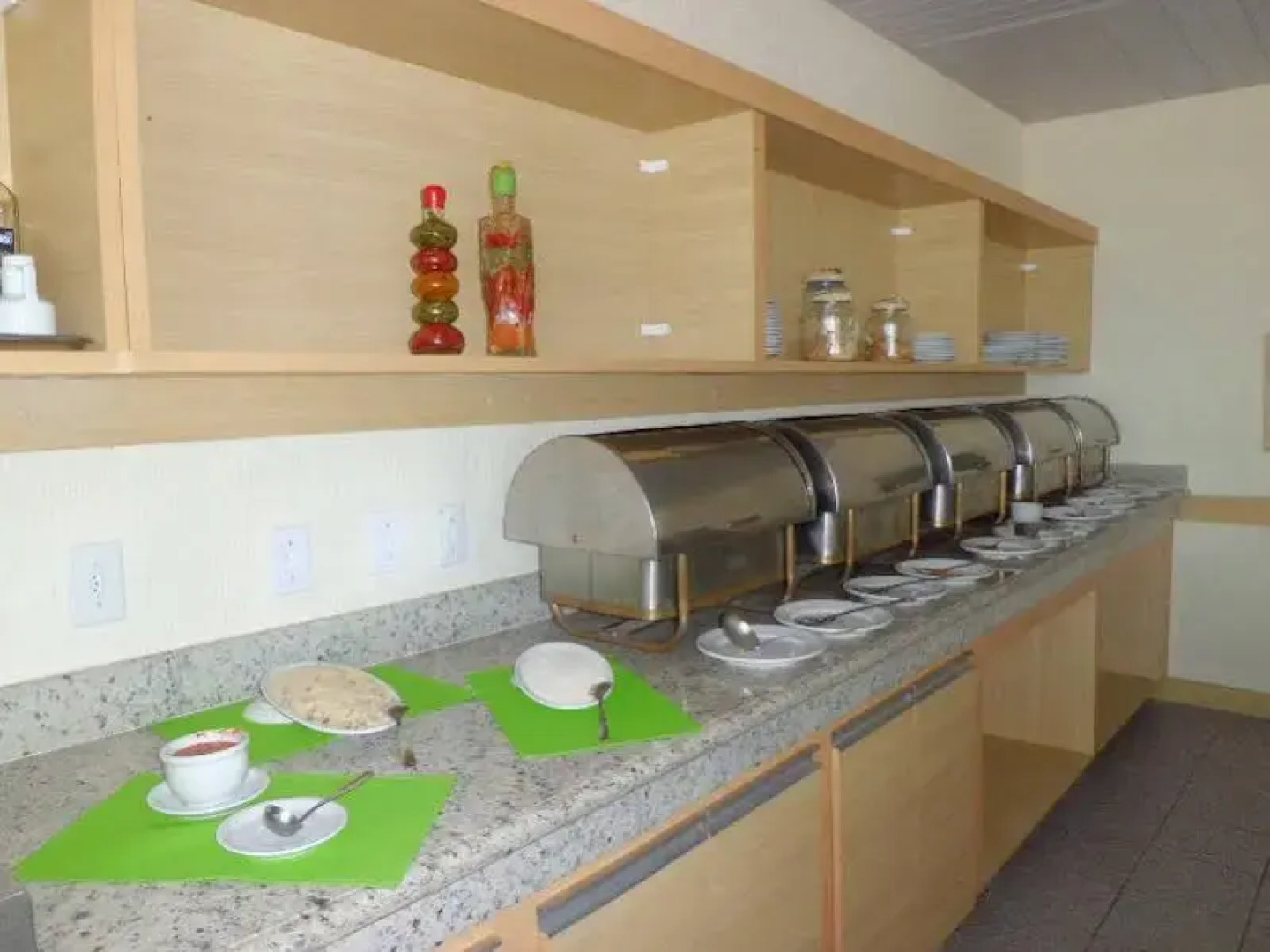 Sol Plaza Apartments