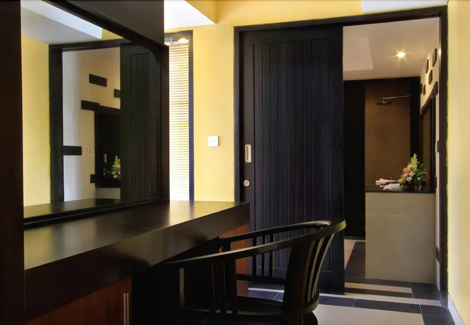 Pande Villas Spa & Restaurant