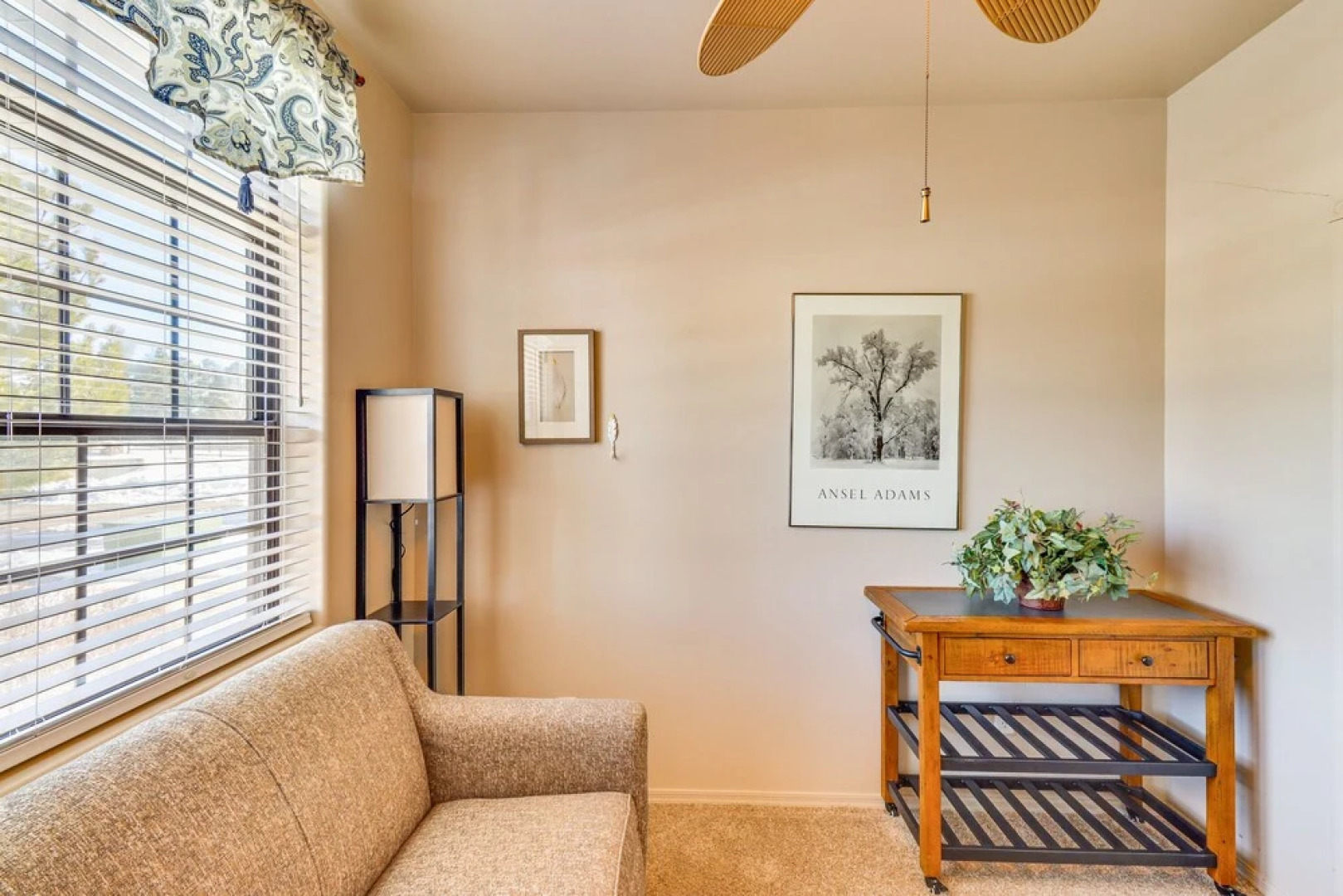 Pet-friendly Overgaard Condo: Porch & Lake Access