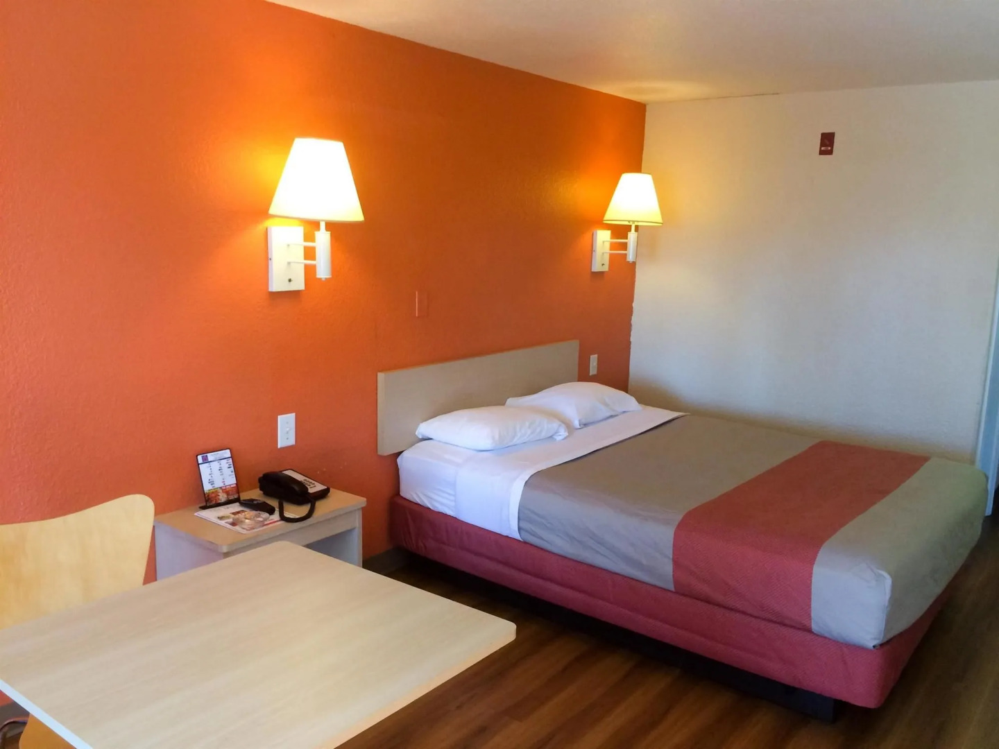 Motel 6 Newport News, VA