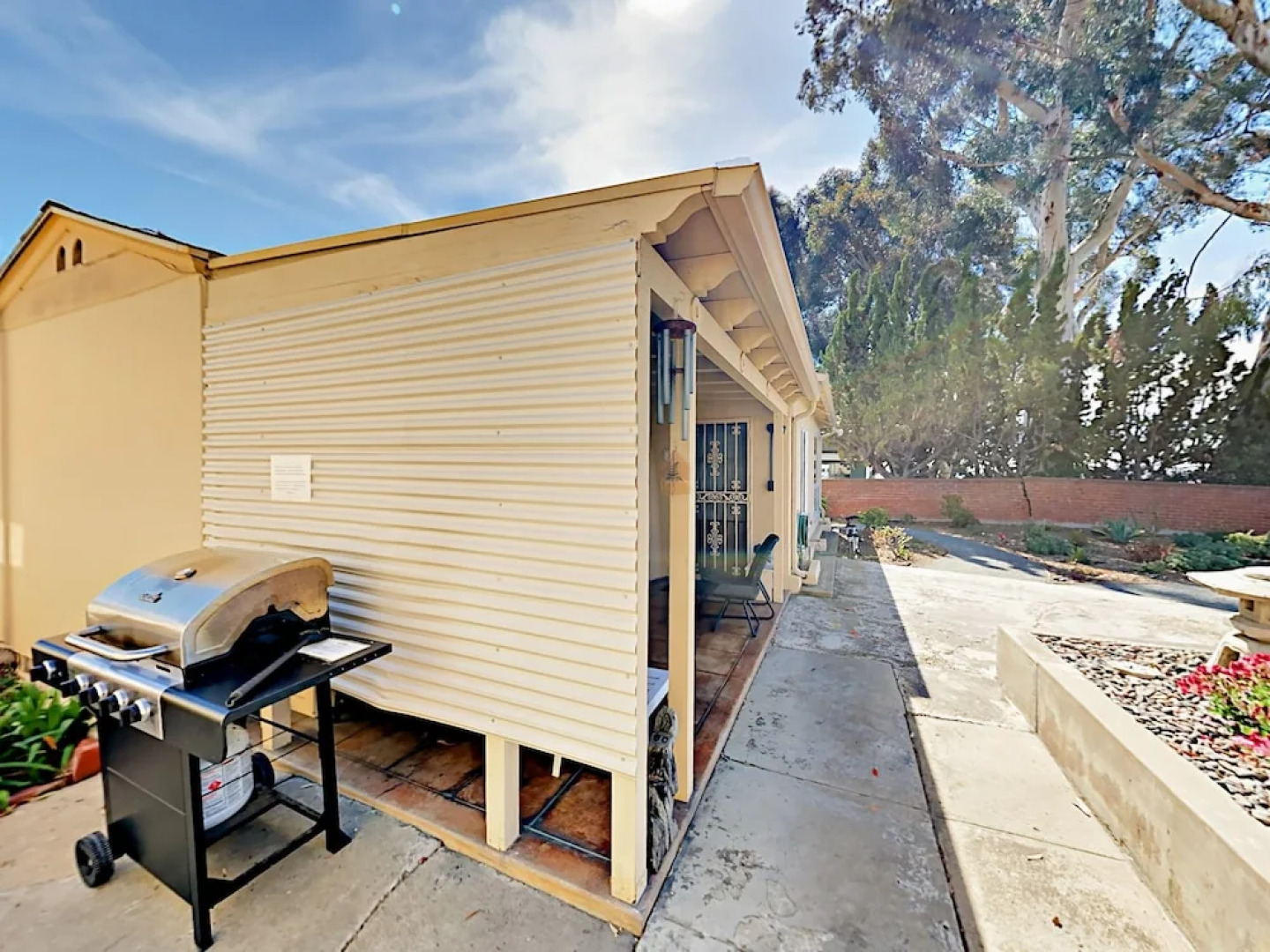 Home with Mission Valley Views by RedAwning