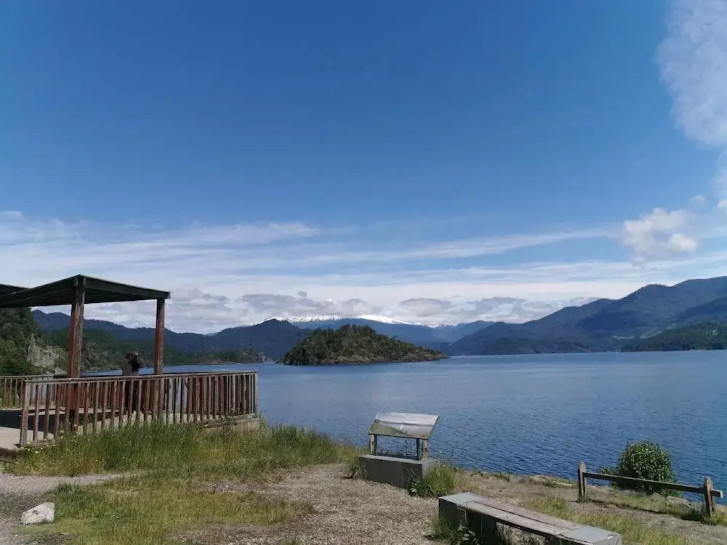 Cabañas Choshuenco - Suc. Los Maitenes