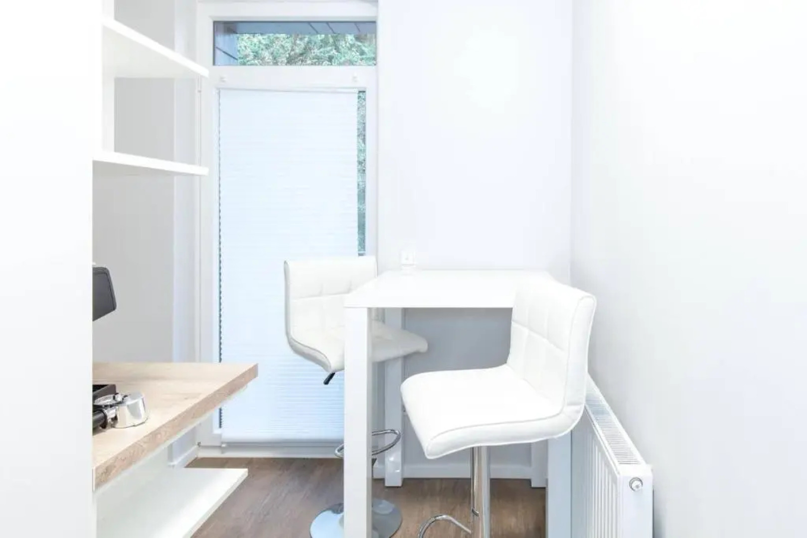 BEJING · CHILLINGHOUSE # 2, 3 Min. vom ICE, NETFLIX; Balkon