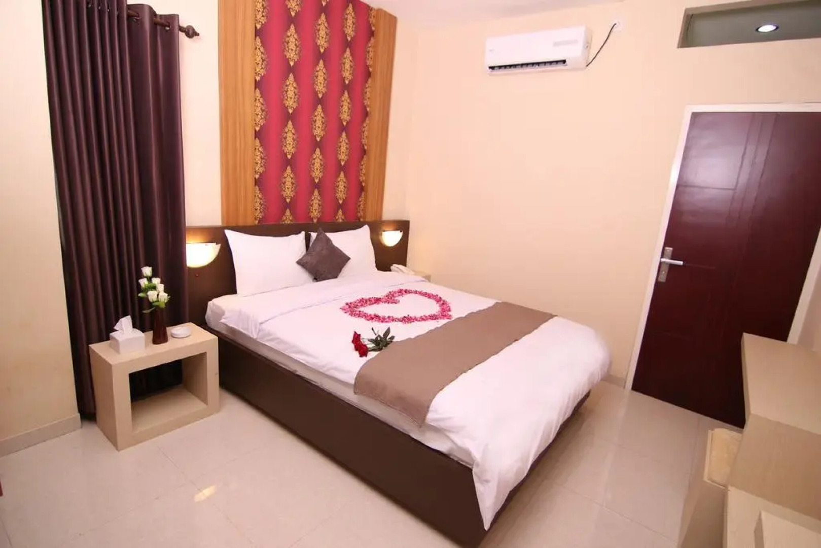 玛琅达勒姆阿梗高级宾馆(Dalem Ageng Premium Guest House Malang)