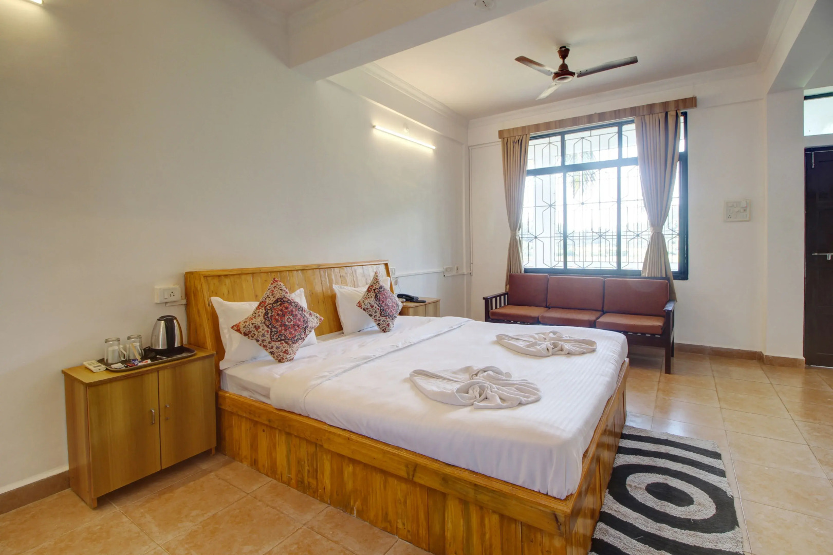 Hotel Pleasure Inn near Turtle Beach- Morjim