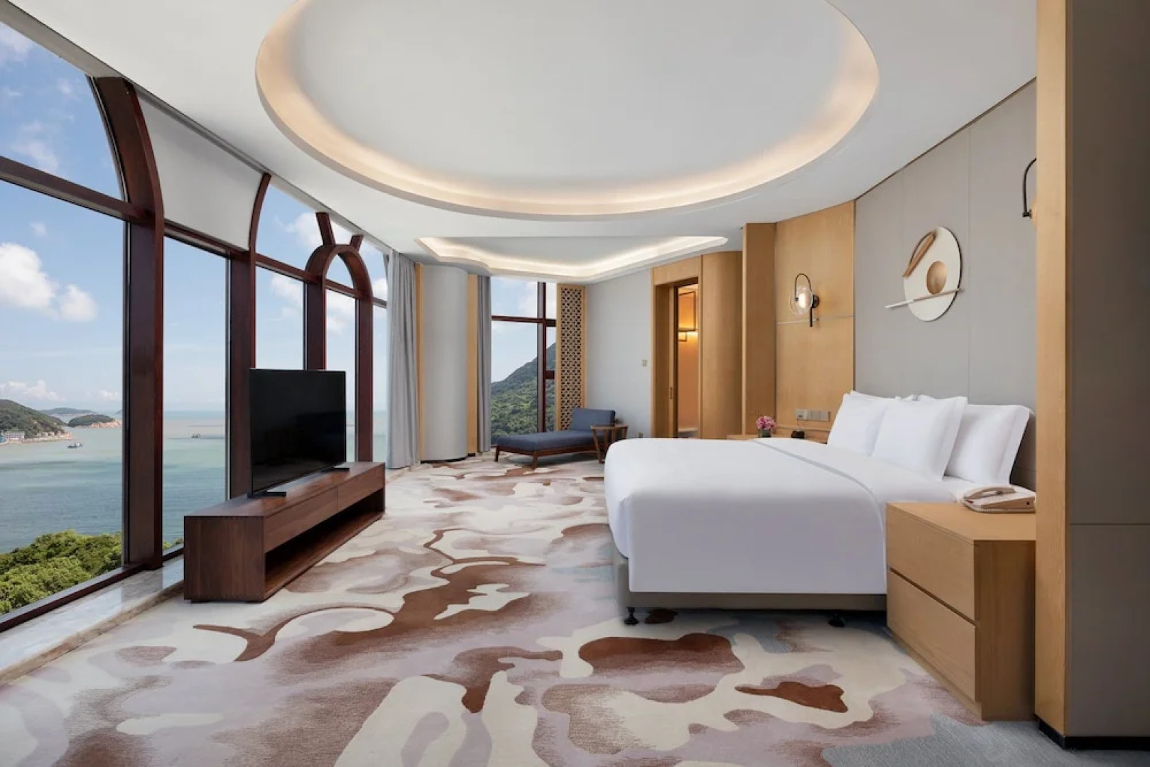 Crowne Plaza Zhoushan Seaview